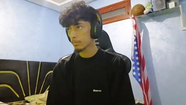 Snapshot of Dark_DesireX chatting on 6, 11, 2025 Dark DesireX online show from 6, 11, 2025