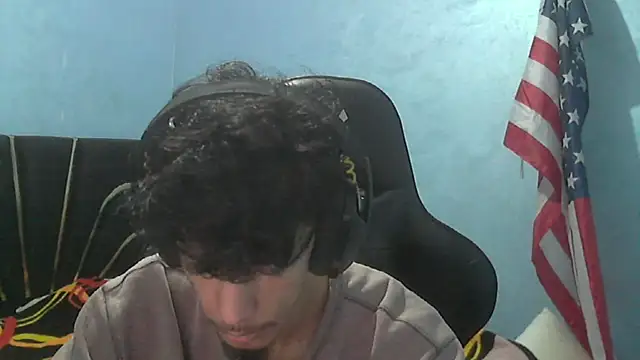 Snapshot of Dark_DesireX chatting on 11, 11, 2025 Dark DesireX online show from 11, 11, 2025