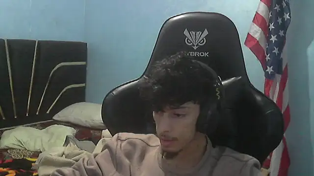 Snapshot of Dark_DesireX chatting on 12, 11, 2025 Dark DesireX online show from 12, 11, 2025