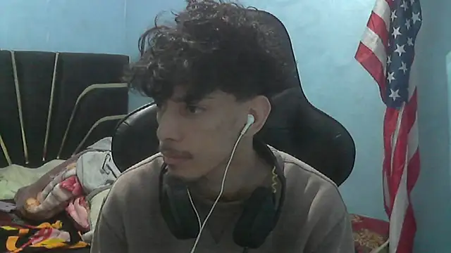 Snapshot of Dark_DesireX chatting on 13, 11, 2025 Dark DesireX online show from 13, 11, 2025