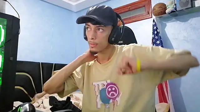 Snapshot of Dark_DesireX chatting on 21, 11, 2025 Dark DesireX online show from 21, 11, 2025