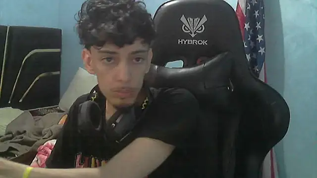 Snapshot of Dark_DesireX chatting on 1, 12, 2025 Dark DesireX online show from 1, 12, 2025