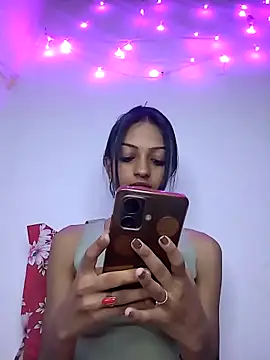 Your-Kitkat online show from 14, 11, 2025