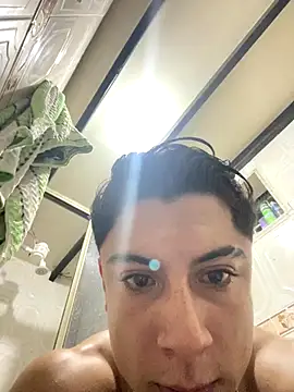 Snapshot of MR_MUSCLE chatting on 23, 9, 2025 MR MUSCLE online show from 23, 9, 2025