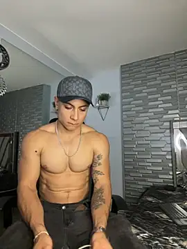 Snapshot of MR_MUSCLE chatting on 28, 9, 2025 MR MUSCLE online show from 28, 9, 2025