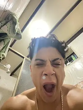 Snapshot of MR_MUSCLE chatting on 4, 10, 2025 MR MUSCLE online show from 4, 10, 2025