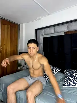 Snapshot of MR_MUSCLE chatting on 11, 10, 2025 MR MUSCLE online show from 11, 10, 2025