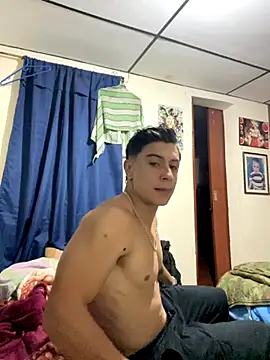 Snapshot of MR_MUSCLE chatting on 1, 11, 2025 MR MUSCLE online show from 1, 11, 2025