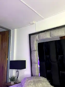 Snapshot of MR_MUSCLE chatting on 3, 12, 2025 MR MUSCLE online show from 3, 12, 2025