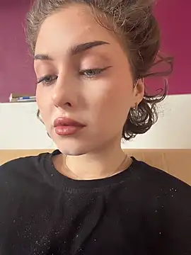 KellyKeler online show from 25, 2, 2026