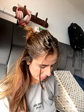 Snapshot of AllieYourGirl chatting on 3, 10, 2025 AllieYourGirl online show from 3, 10, 2025