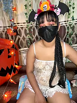 Snapshot of Ariana__Marie chatting on 31, 10, 2025 Ariana Marie online show from 31, 10, 2025