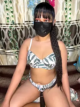 Snapshot of Ariana__Marie chatting on 13, 11, 2025 Ariana Marie online show from 13, 11, 2025