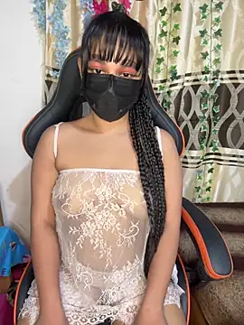 Snapshot of Ariana__Marie chatting on 16, 11, 2025 Ariana Marie online show from 16, 11, 2025