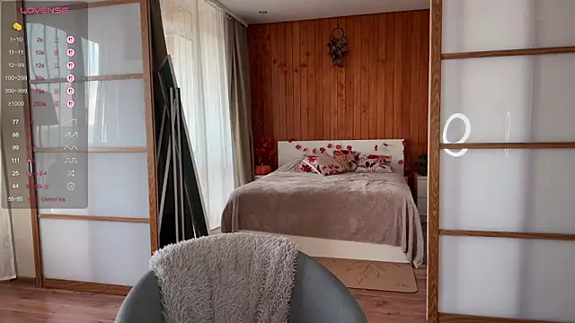 PlumyBun online show from 3, 11, 2025