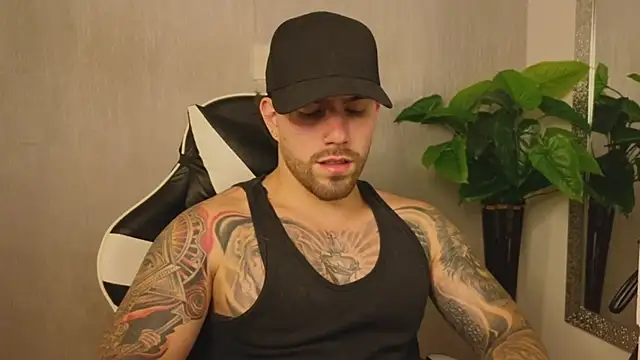 Ades Lowe online show from 21, 12, 2025