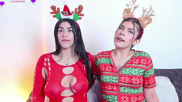 Snapshot of karina__millerr chatting on 1, 12, 2025 karina millerr online show from 1, 12, 2025