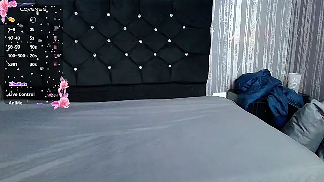 Alicee Moonn online show from 27, 10, 2025