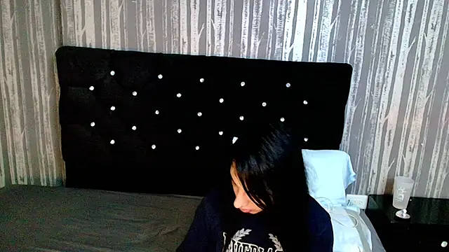 Alicee Moonn online show from 25, 2, 2026