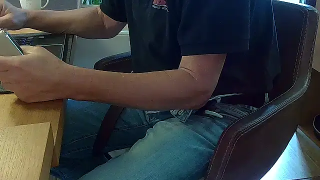 Unique X perience online show from 20, 10, 2025