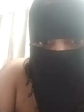 Snapshot of Farihasultana@xh chatting on 26, 10, 2025 Farihasultanaxh online show from 26, 10, 2025