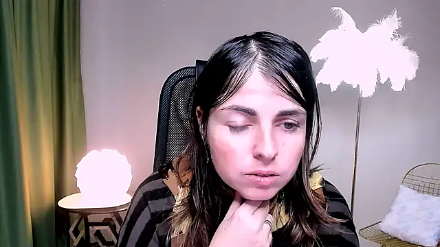 MartaEdams online show from 19, 11, 2025