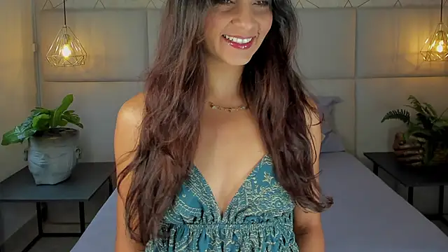 Snapshot of SamayRyann chatting on 8, 6, 2026 SamayRyann online show from 8, 6, 2026
