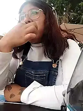 Atenea69 online show from 3, 10, 2025