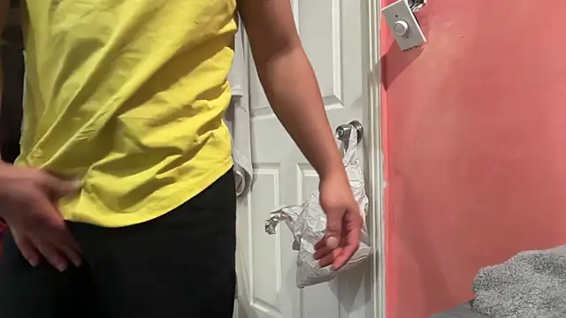 kSwisssxxx online show from 14, 12, 2025