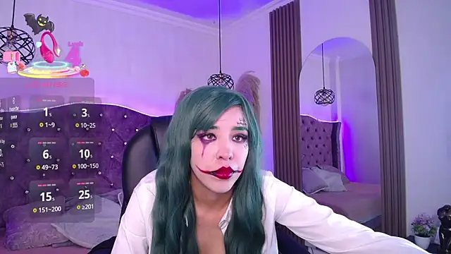 Snapshot of Amara_Davis chatting on 6, 11, 2025 Amara Davis online show from 6, 11, 2025