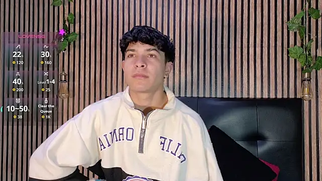 Snapshot of Felipe_boy1 chatting on 12, 10, 2025 Felipe boy1 online show from 12, 10, 2025