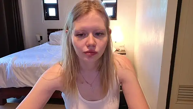 Snapshot of Wendy_228 chatting on 14, 6, 2026 Wendy 228 online show from 14, 6, 2026