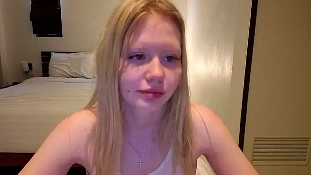 Snapshot of Wendy_228 chatting on 17, 6, 2026 Wendy 228 online show from 17, 6, 2026