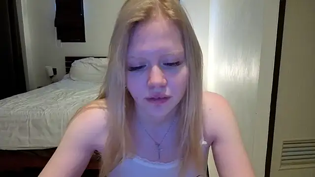 Snapshot of Wendy_228 chatting on 19, 6, 2026 Wendy 228 online show from 19, 6, 2026