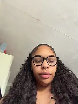 Regina69slut online show from 18, 5, 2026