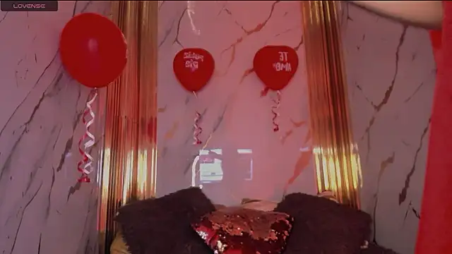 eimy skinny  online show from 15, 2, 2026