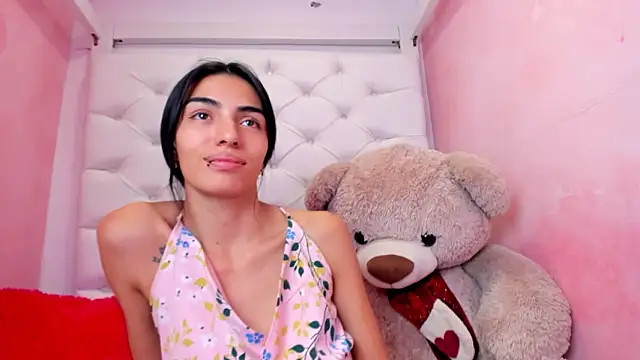 eimy skinny  online show from 24, 3, 2026