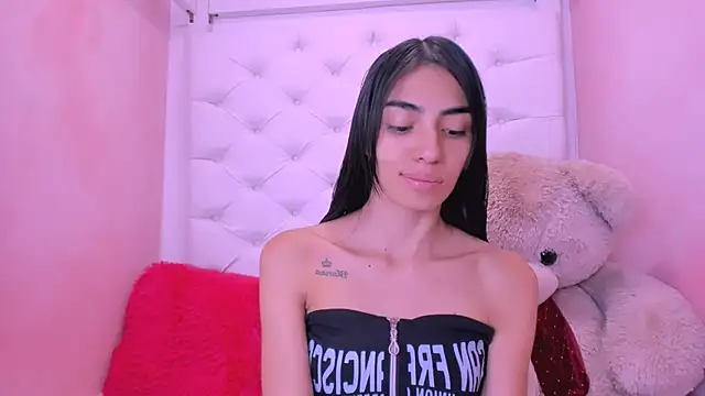 Snapshot of eimy_skinny_ chatting on 2, 6, 2026 eimy skinny online show from 2, 6, 2026