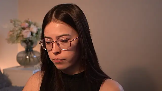 ywixos online show from 7, 2, 2026