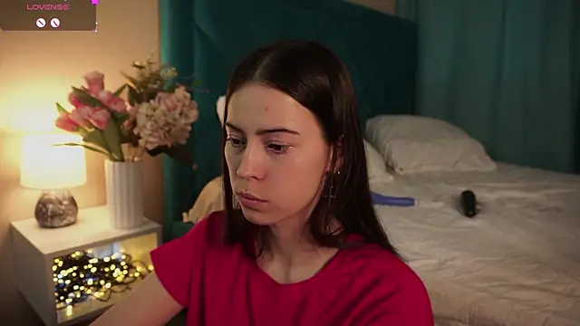 ywixos online show from 31, 3, 2026