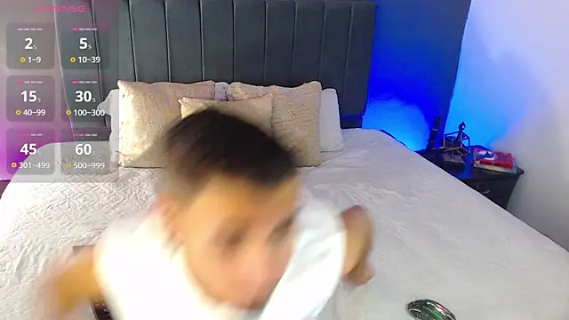 Toyboy richard online show from 6, 1, 2026