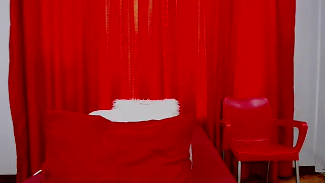 SexyBustyBoobs online show from 29, 11, 2025