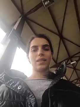 Snapshot of SweetMelodyZ chatting on 23, 11, 2025 SweetMelodyZ online show from 23, 11, 2025