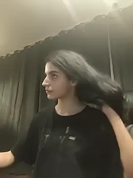 Snapshot of SweetMelodyZ chatting on 1, 12, 2025 SweetMelodyZ online show from 1, 12, 2025