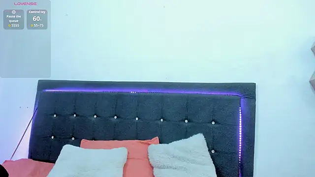 Angiehuston1 online show from 10, 2, 2026