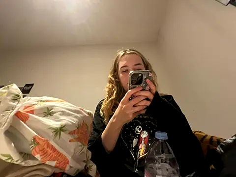 violetcutie online show from 26, 9, 2025