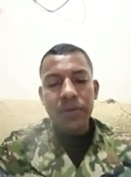 Snapshot of arnal32 chatting on 17, 10, 2025 arnal32 online show from 17, 10, 2025