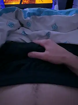 Snapshot of grossebite_77 chatting on 3, 3, 2026 grossebite 77 online show from 3, 3, 2026