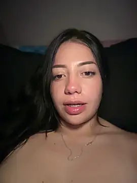 Snapshot of MissCat_ chatting on 18, 5, 2026 MissCat online show from 18, 5, 2026