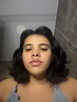 Snapshot of Ada_sienn chatting on 7, 6, 2026 Ada sienn online show from 7, 6, 2026